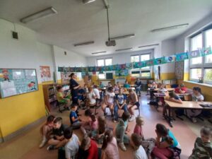 Read more about the article Bezpieczeństwo podczas wakacji – tematem spotkania z dziećmi