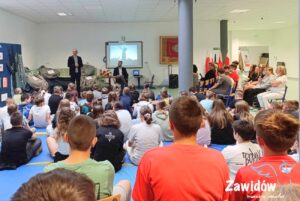 Read more about the article ZAWIDÓW – Narodowe czytanie 2024